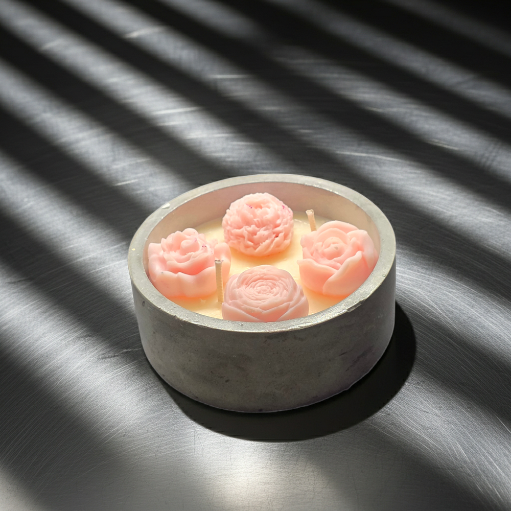 Bergamot & White Patchouli Concrete Floral Candle