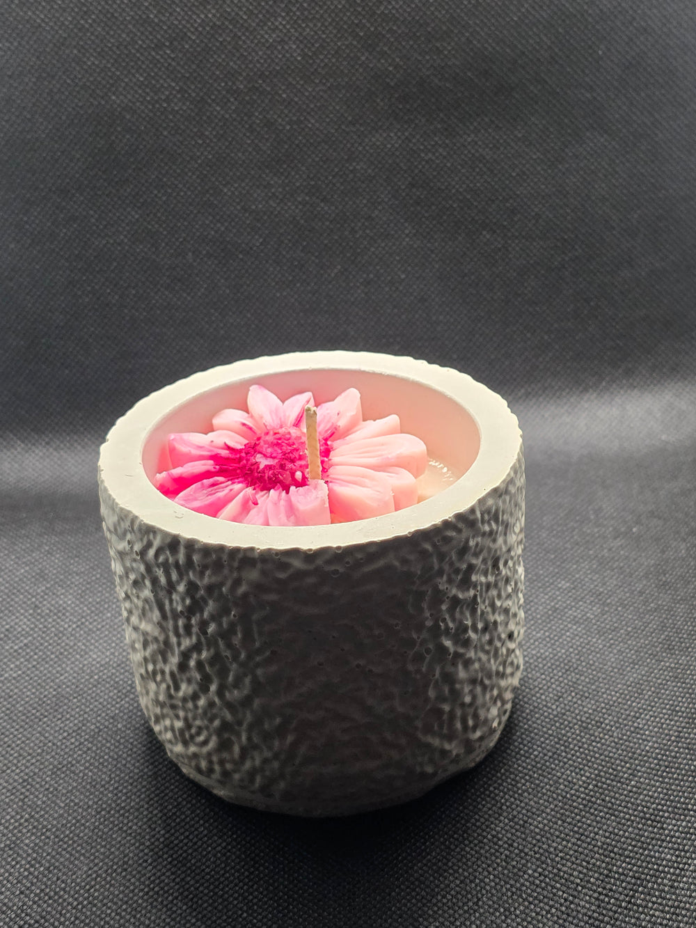 Pink Zinnia | Bergamot & White Patchouli Textured Stone Candle